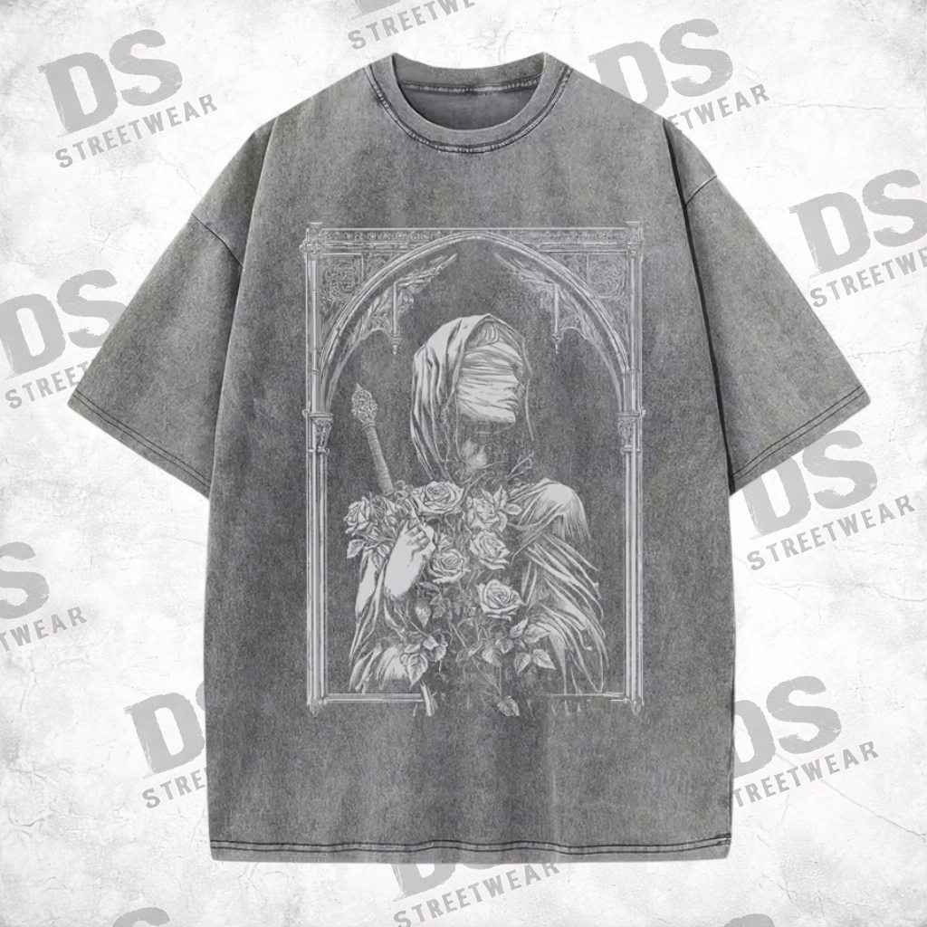 Sacred Silence – Gothic Oversize T-Shirt